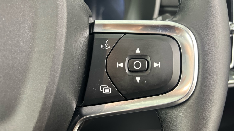 Used Volvo XC40 2025 for sale - 77877499: Photo 21