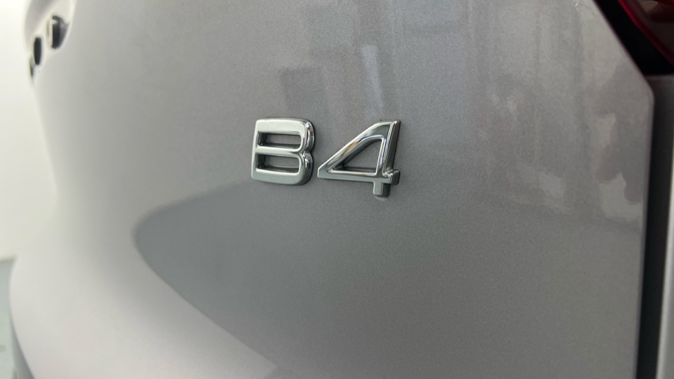 Used Volvo XC40 2025 for sale - 77877499: Photo 35