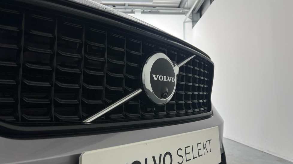 Used Volvo XC40 2025 for sale - 77877499: Photo 42