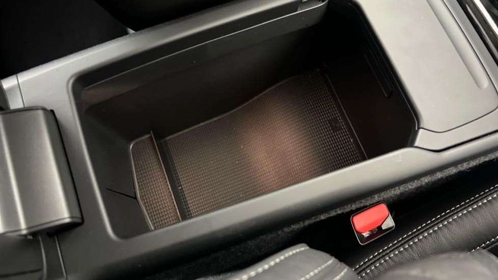 Used Volvo XC40 2025 for sale - 77877499: Photo 56