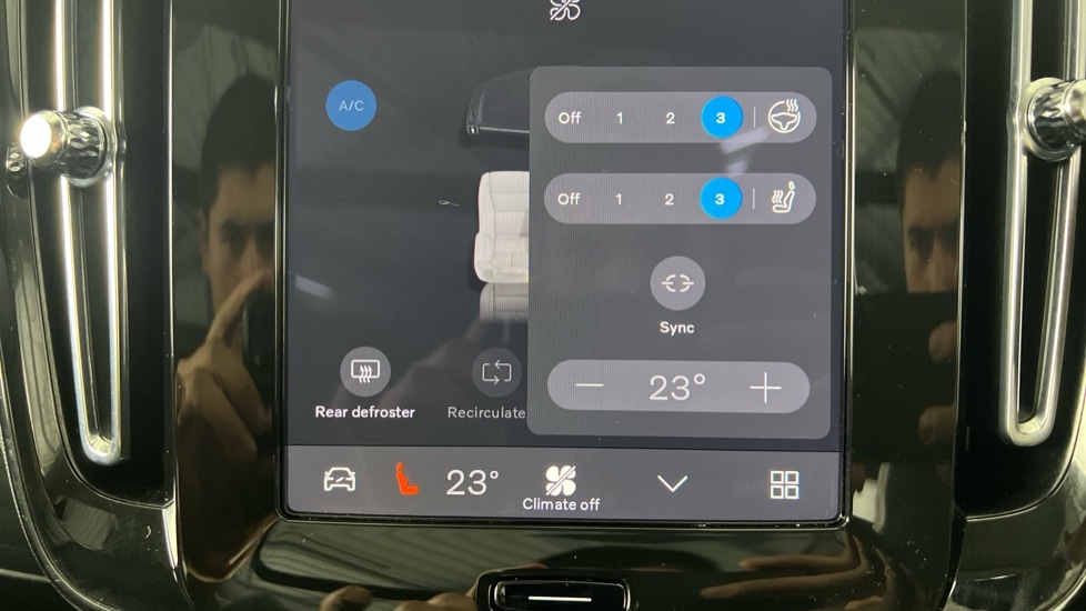 Used Volvo XC40 2025 for sale - 77877499: Photo 59