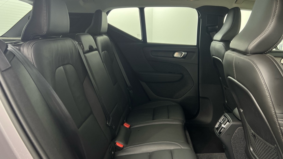 Used Volvo XC40 2025 for sale - 77877499: Photo 6