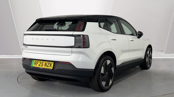 Used Volvo EX30 2025 for sale - 75482196: Photo 2
