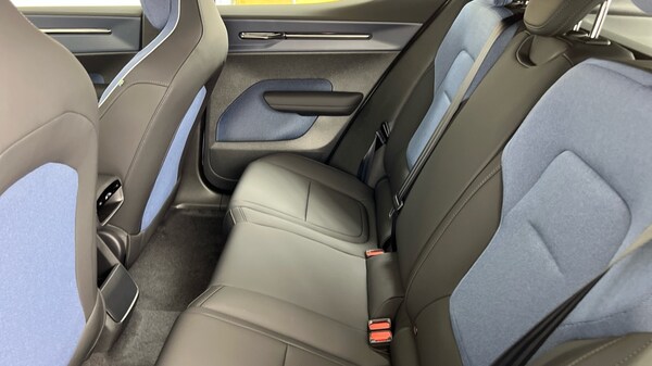 Used Volvo EX30 2025 for sale - 75482196: Photo 31