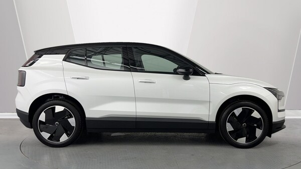 Used Volvo EX30 2025 for sale - 75482196: Photo 3