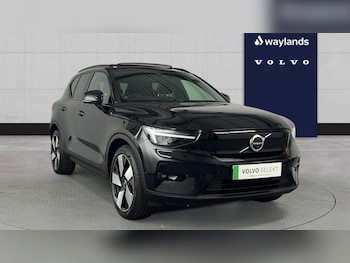Used Volvo XC40 2023 for sale - 78555494: Photo