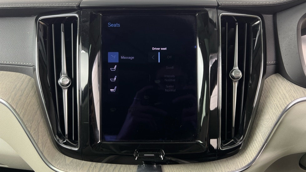 Used Volvo XC60 2020 for sale - 77021843: Photo 52