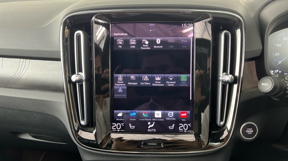 Used Volvo XC40 2023 for sale - 77988469: Photo 56