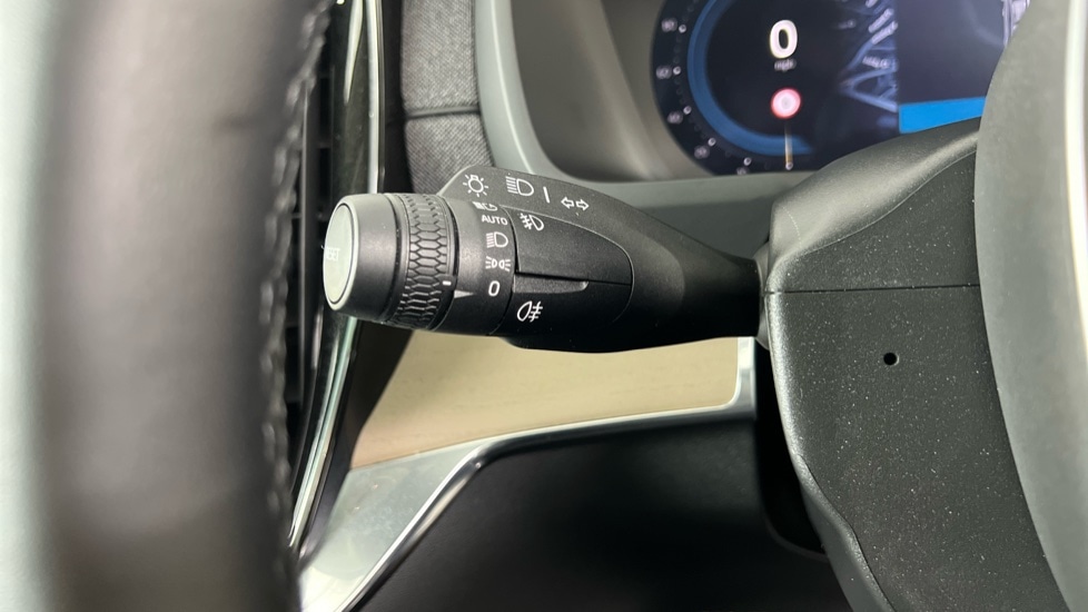 Used Volvo XC90 2025 for sale - 76937496: Photo 18