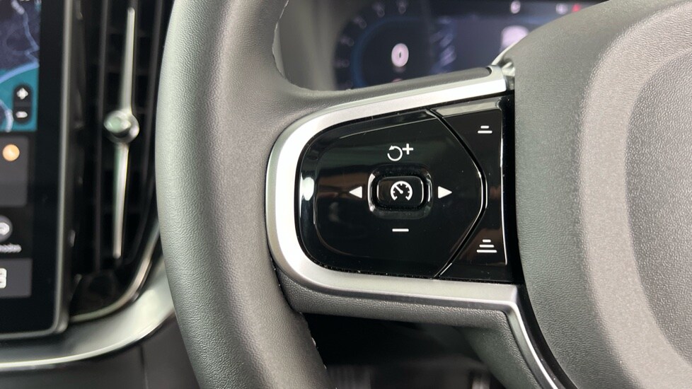 Used Volvo XC90 2025 for sale - 76937496: Photo 19