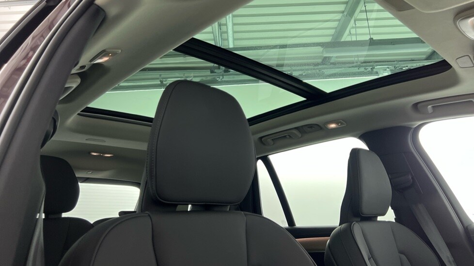 Used Volvo XC90 2025 for sale - 76937496: Photo 29