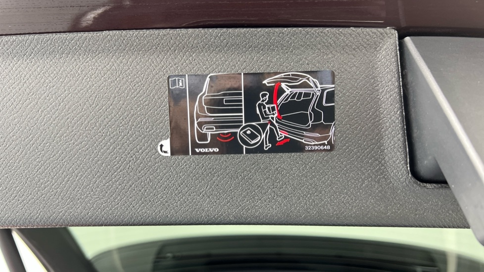 Used Volvo XC90 2025 for sale - 76937496: Photo 41