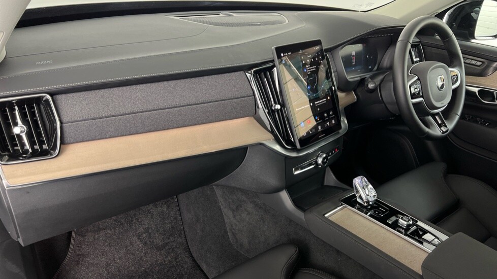 Used Volvo XC90 2025 for sale - 76937496: Photo 43