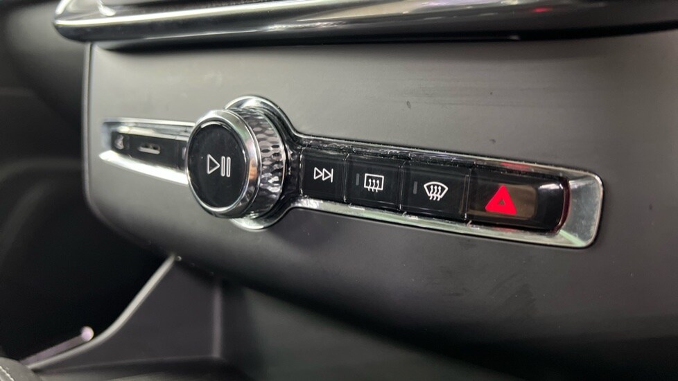 Used Volvo XC90 2025 for sale - 76937496: Photo 51