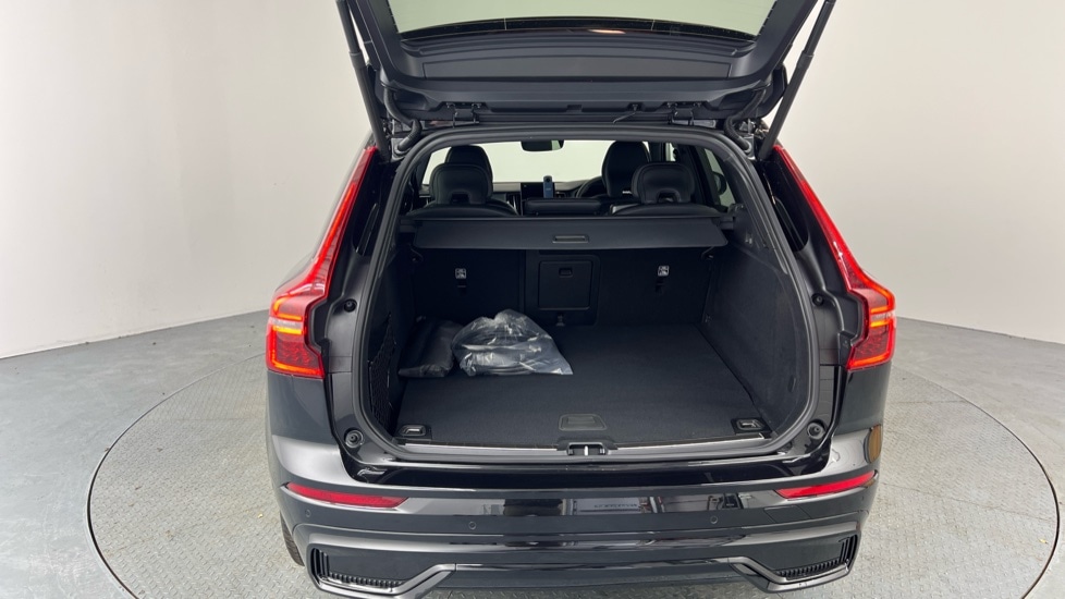 Used Volvo XC60 2025 for sale - 77261518: Photo 13