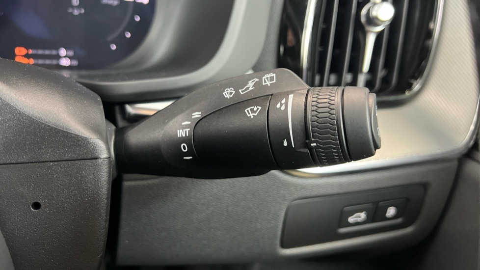 Used Volvo XC60 2025 for sale - 77261518: Photo 22