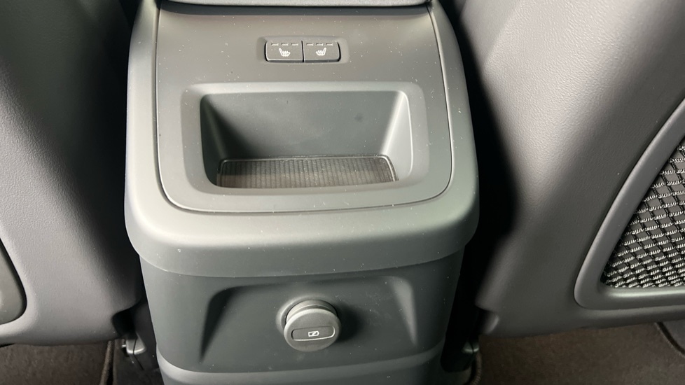 Used Volvo XC60 2025 for sale - 77261518: Photo 34