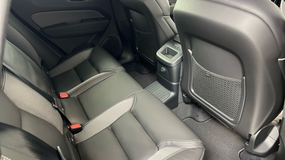 Used Volvo XC60 2025 for sale - 77261518: Photo 6