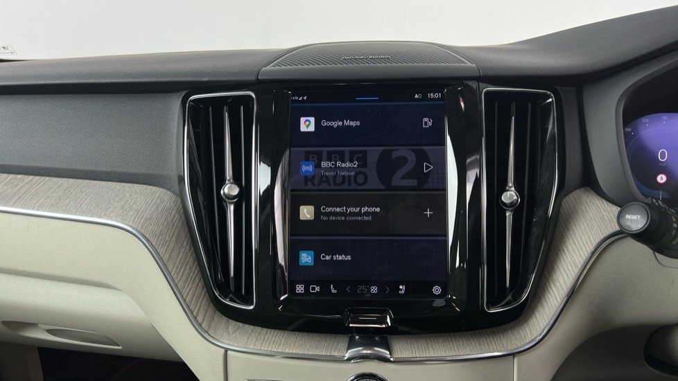 Used Volvo XC60 2023 for sale - 77178108: Photo 12