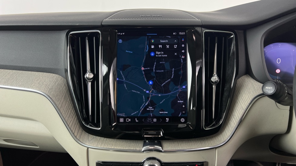 Used Volvo XC60 2023 for sale - 77178108: Photo 16