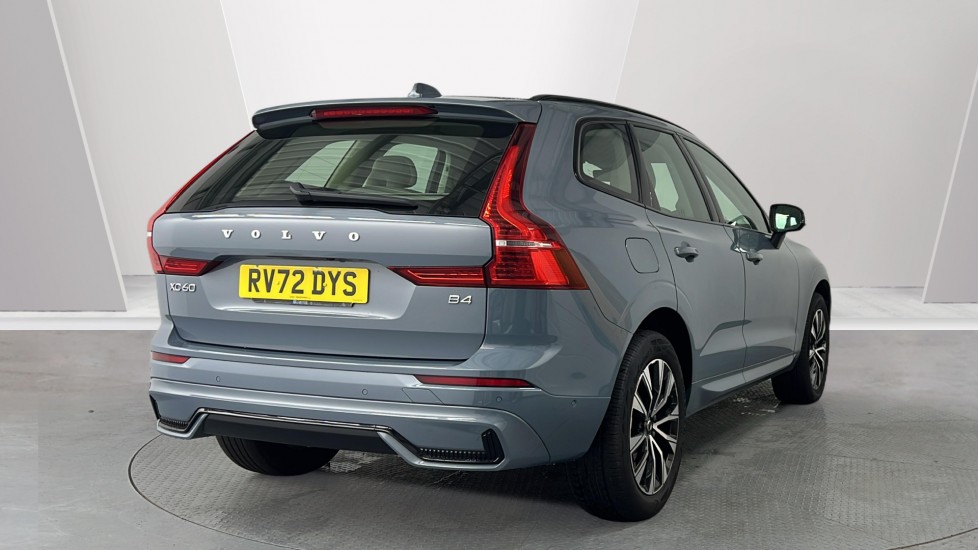 Used Volvo XC60 2023 for sale - 77178108: Photo 2