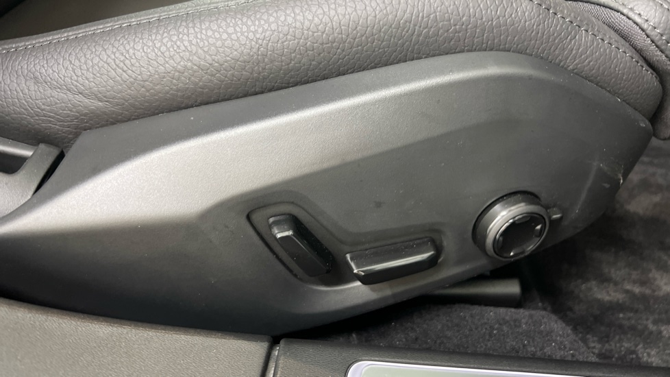 Used Volvo V90 2025 for sale - 76568089: Photo 29