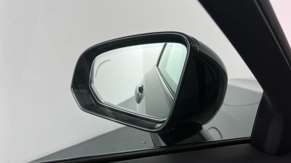 Used Volvo V90 2025 for sale - 76568089: Photo 30