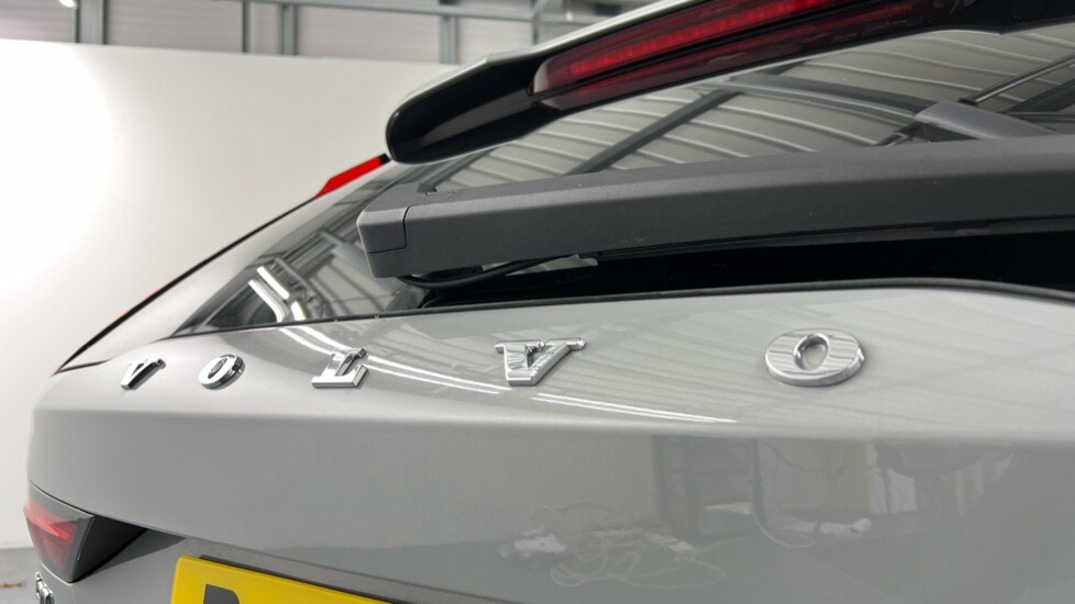 Used Volvo V90 2025 for sale - 76568089: Photo 38