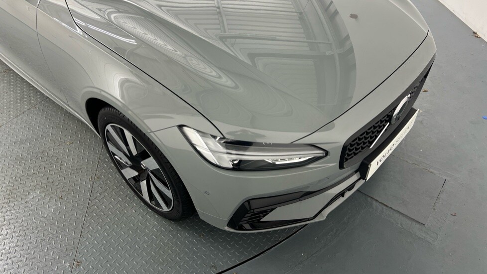 Used Volvo V90 2025 for sale - 76568089: Photo 50