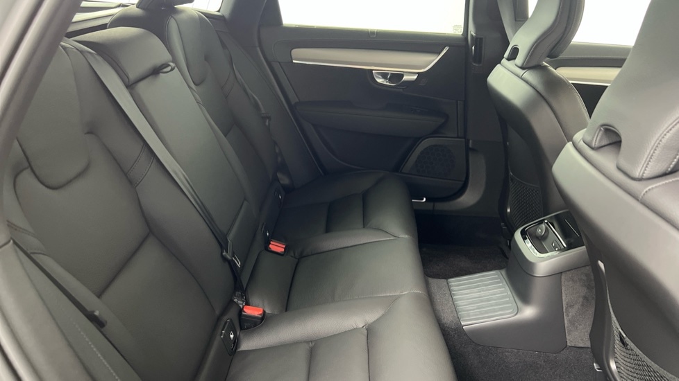 Used Volvo V90 2025 for sale - 76568089: Photo 6