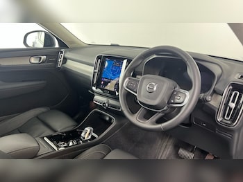 Used Volvo XC40 2023 for sale - 79230155: Photo