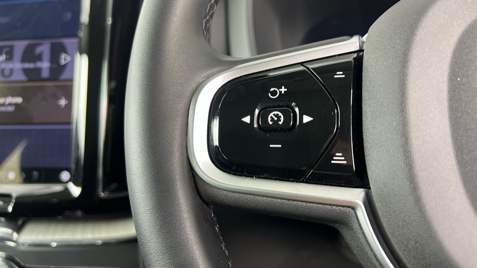 Used Volvo XC60 2025 for sale - 77210178: Photo 19