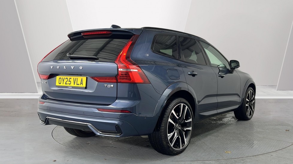 Used Volvo XC60 2025 for sale - 77210178: Photo 2