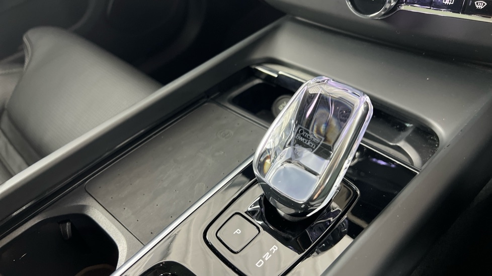 Used Volvo XC60 2025 for sale - 77210178: Photo 41