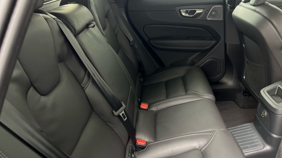 Used Volvo XC60 2025 for sale - 77210178: Photo 6