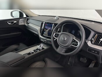 Used Volvo XC60 2025 for sale - 77261603: Photo