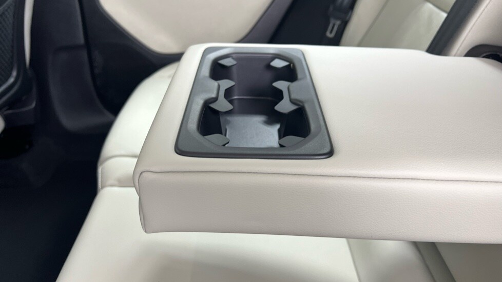 Used Volvo XC40 2022 for sale - 77911248: Photo 34