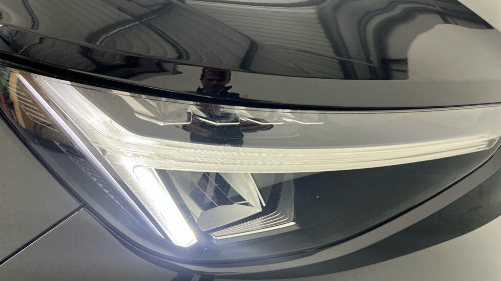 Used Volvo XC40 2022 for sale - 77911248: Photo 40