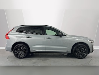Used Volvo XC60 2025 for sale - 77762770: Photo