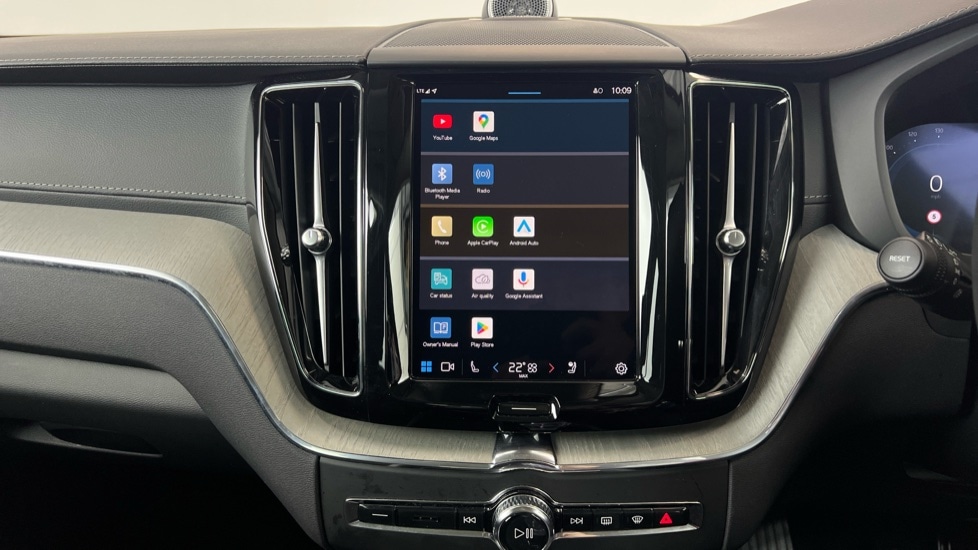 Used Volvo XC60 2025 for sale - 76623545: Photo 15