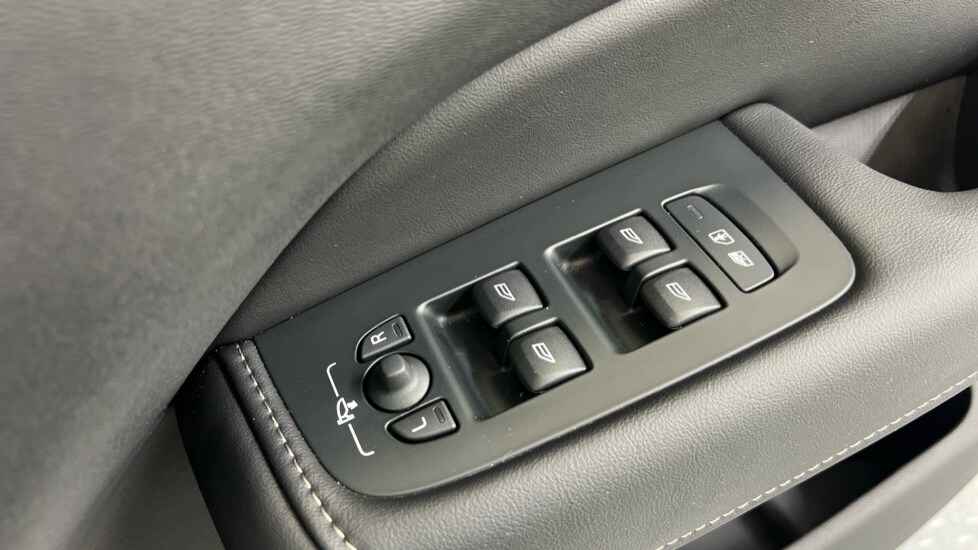 Used Volvo XC60 2025 for sale - 76623545: Photo 22