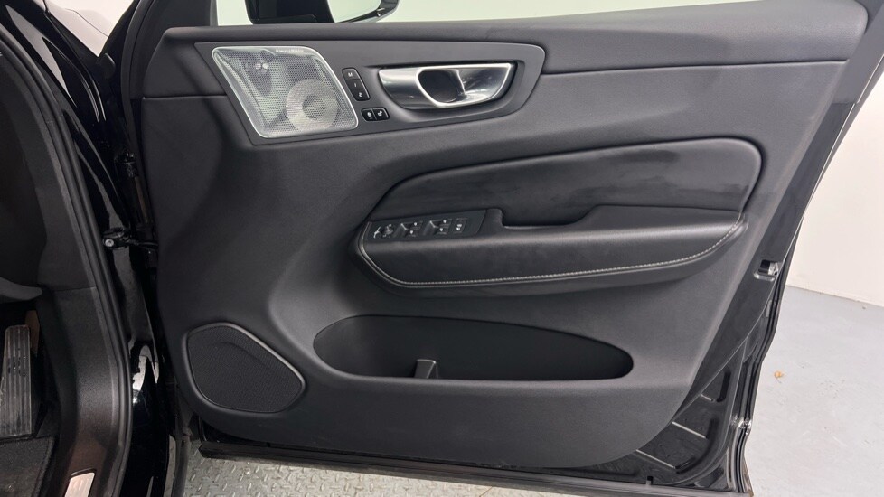 Used Volvo XC60 2025 for sale - 76623545: Photo 26