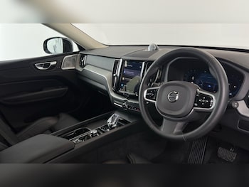 Used Volvo XC60 2025 for sale - 76623545: Photo