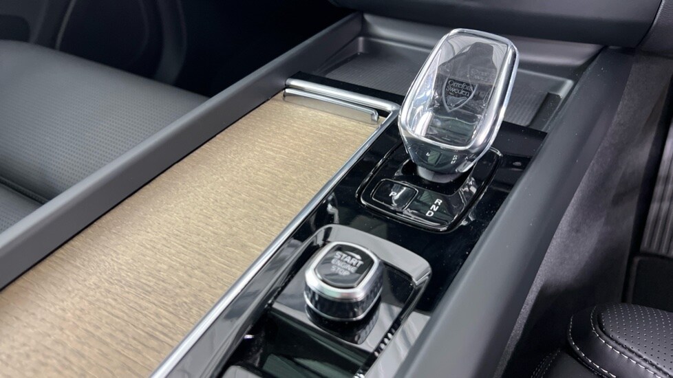 Used Volvo XC60 2025 for sale - 75565613: Photo 23