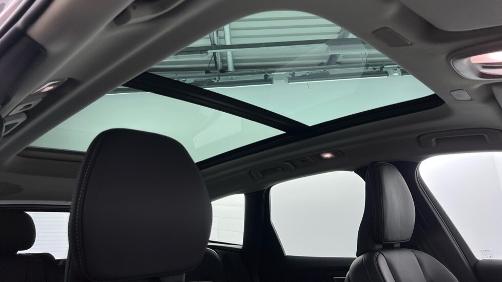 Used Volvo XC60 2025 for sale - 75565613: Photo 29