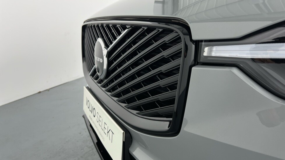 Used Volvo XC60 2025 for sale - 75565613: Photo 46