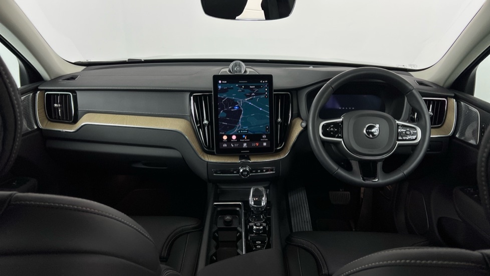 Used Volvo XC60 2025 for sale - 75565613: Photo 5