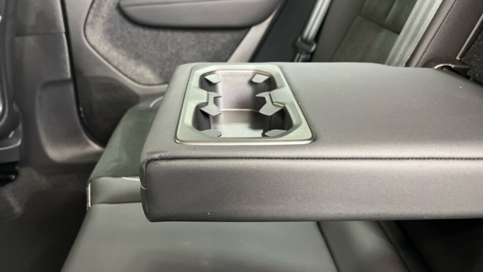 Used Volvo XC40 2022 for sale - 77995054: Photo 33