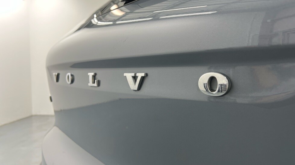 Used Volvo XC40 2022 for sale - 77995054: Photo 40