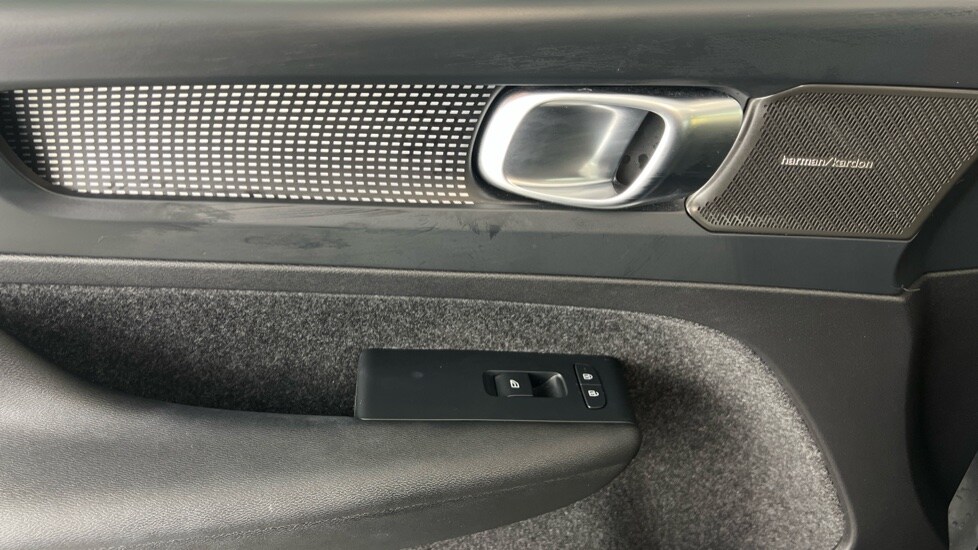 Used Volvo XC40 2022 for sale - 77995054: Photo 49